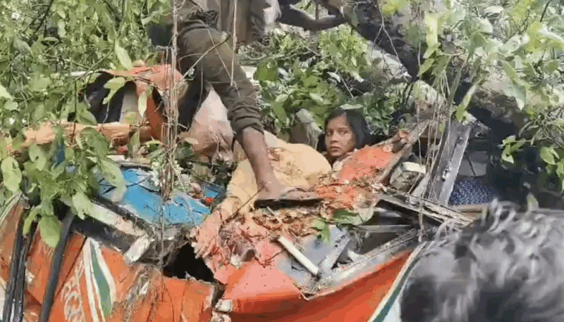 A hard-hitting video of a bus accident from Uttar Pradesh's Barabanki surfaced on social media, wherein a woman can be seen trapped inside the mangled bus, while some onlookers stood in silence and chose to capture the entire incident on their phones. The woman trapped inside says, "People here are struggling between life and death, and you people are making videos."