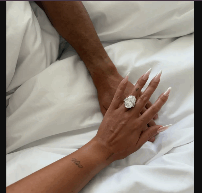 Georgina Rodriguez showed off her absolutely enormous diamond engagement ring from Cristiano Ronaldo, with experts telling us it’s worth between $2 and $5 million.Georgina RodriÌguez/Instagram